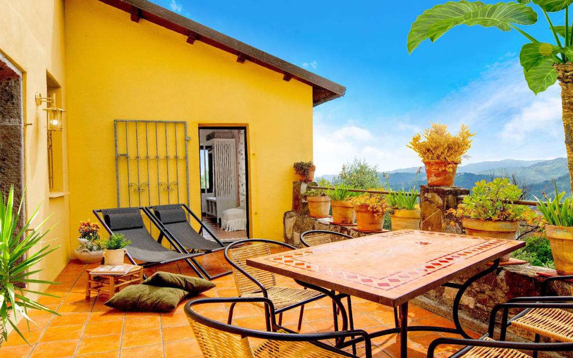 Podenzana House | 100 m² House ∙ 3 bedrooms ∙ 5 guests
