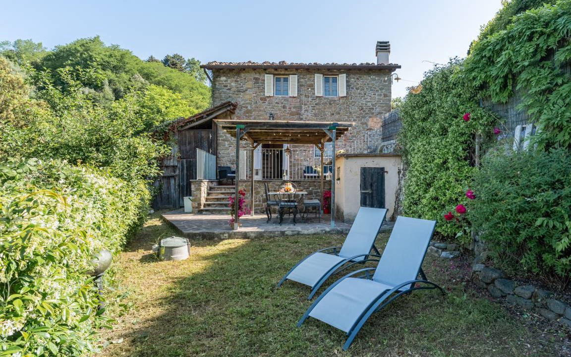 Villabuona House | 100 m² House ∙ 4 bedrooms ∙ 10 guests