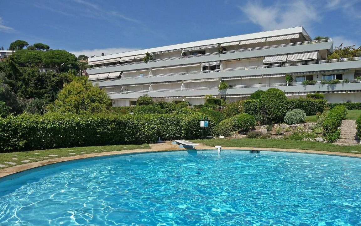 La Croix des Gardes Apartment | 110 m² Apartment ∙ 2 bedrooms ∙ 6 guests