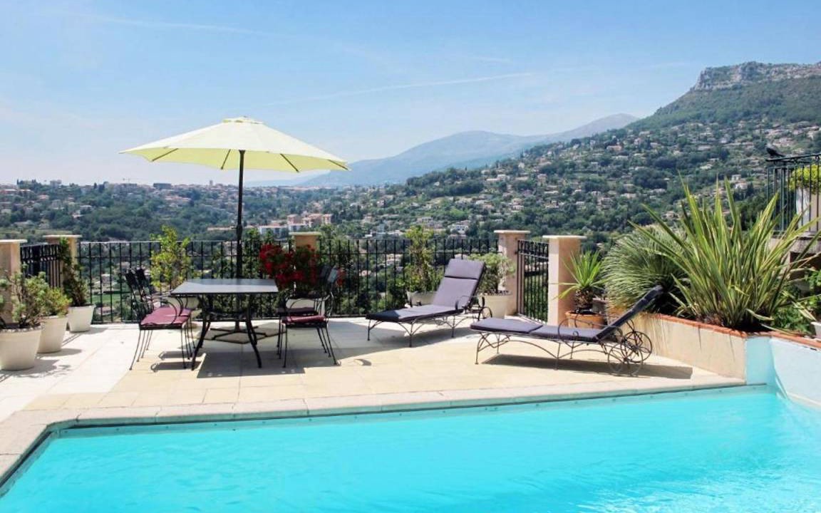 Vence House | 120 m² House ∙ 3 bedrooms ∙ 6 guests