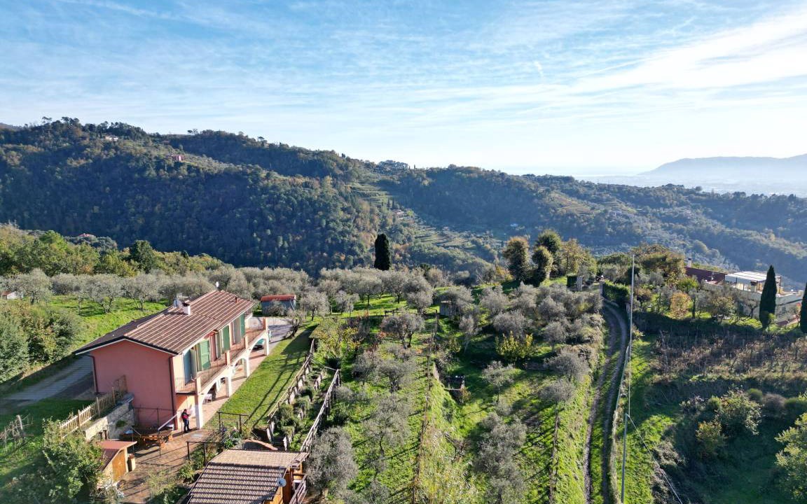 Fosdinovo Villa | 120 m² Villa ∙ 2 bedrooms ∙ 5 guests