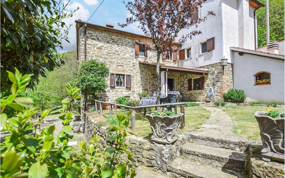 Saturnana House | 140 m² House ∙ 2 bedrooms ∙ 4 guests