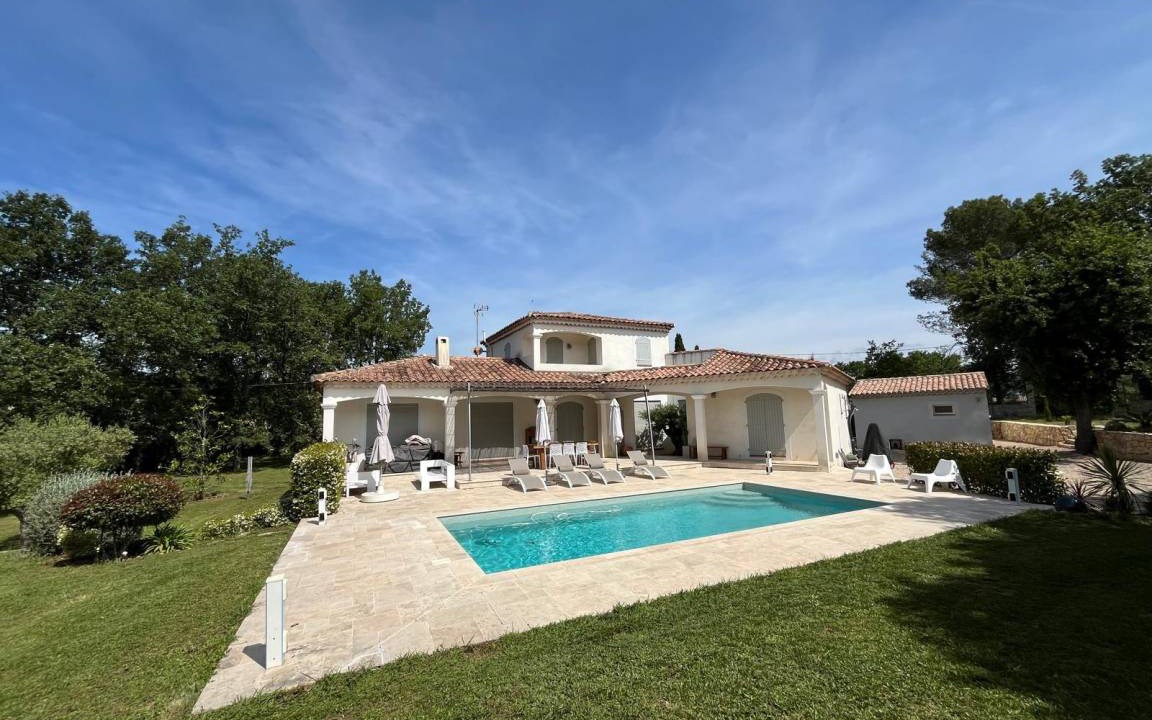 Saint-Paul-en-Foret Villa | 150 m² Villa ∙ 4 bedrooms ∙ 8 guests