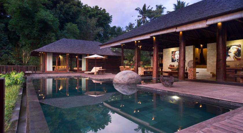 Sayan Resort | 164 m² Resort ∙ 3 bedrooms ∙ 8 guests