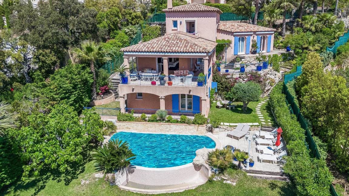 La Nartelle Villa | 170 m² Villa ∙ 5 bedrooms ∙ 10 guests