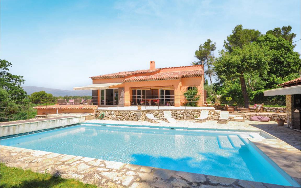 Les Maillans House | 180 m² House ∙ 4 bedrooms ∙ 8 guests