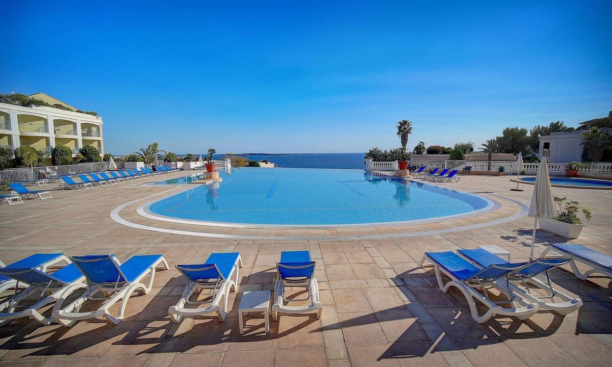 Cannes La Bocca Apartment | 2 Bedroom Apartment in Cannes