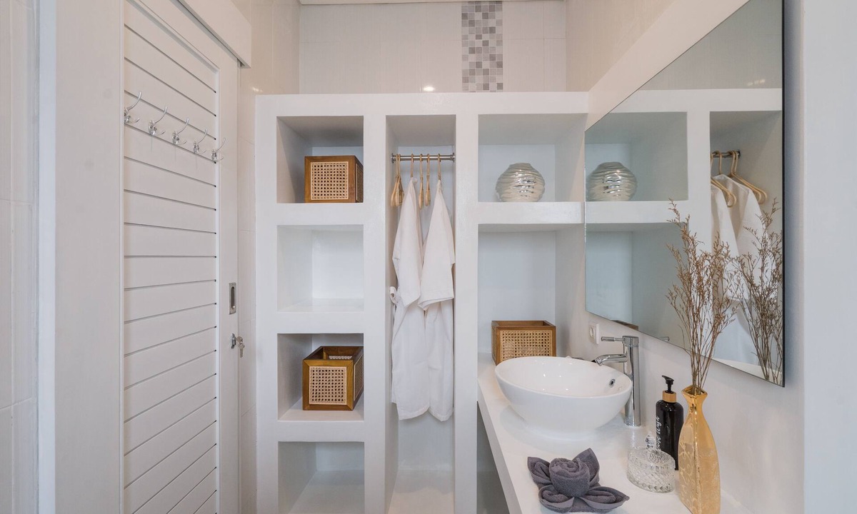 Sunset Road Villa | 2 BR Villa Noni with Private Pool in Kerobokan near Naughty Nuri's