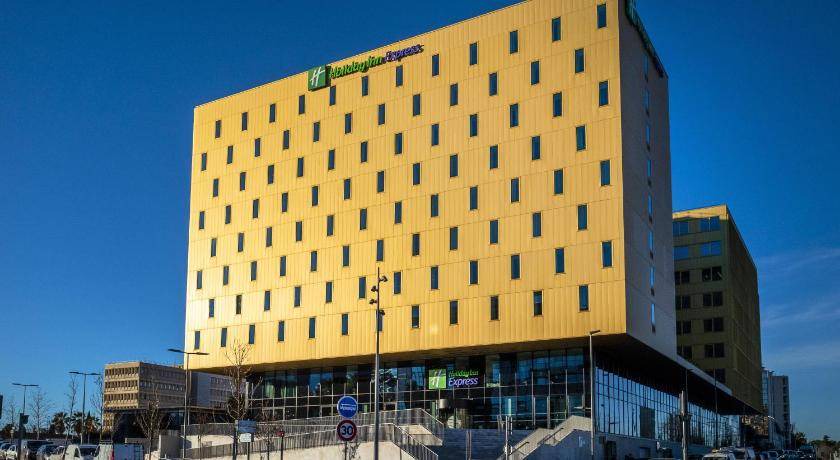 L'Arenas Hotel | 21 m² Hotel ∙ 127 guests