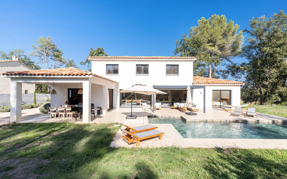 Le Collet Villa | 215 m² Villa ∙ 4 bedrooms ∙ 8 guests