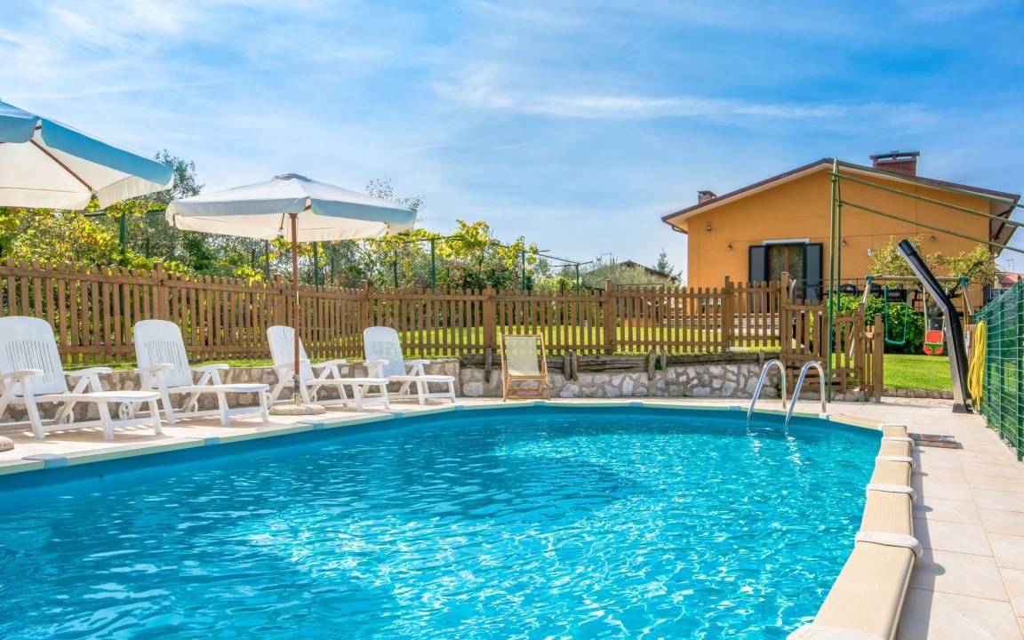 Monteggiori House | 220 m² House ∙ 5 bedrooms ∙ 10 guests
