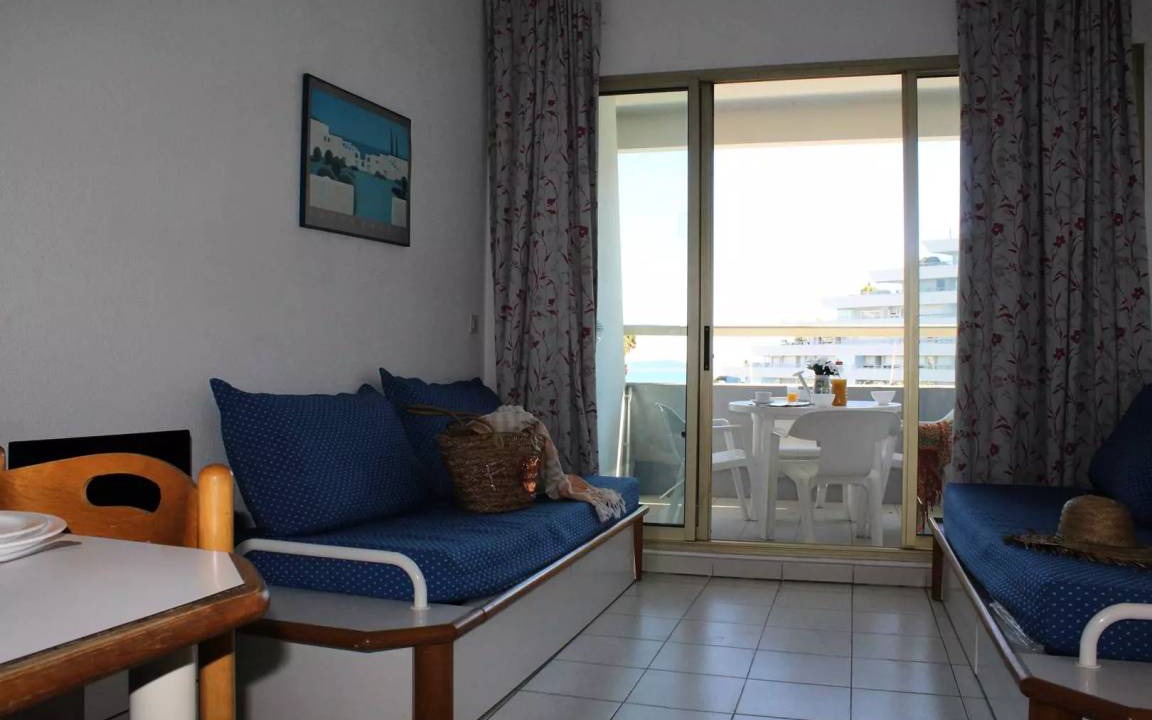 Villeneuve Loubet Beach Apartment | 24 m² Studio flat ∙ 1 bedroom ∙ 4 guests