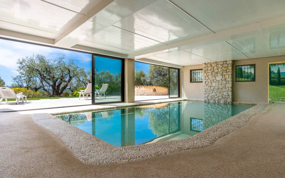 Tourrettes-sur-Loup House | 240 m² House ∙ 5 bedrooms ∙ 12 guests