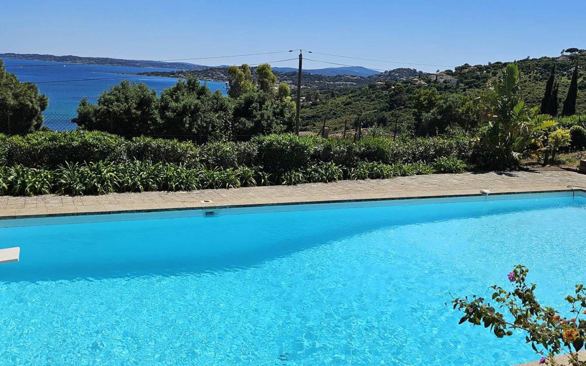 Plage de la Garonnette Villa | 240 m² Villa ∙ 6 bedrooms ∙ 12 guests