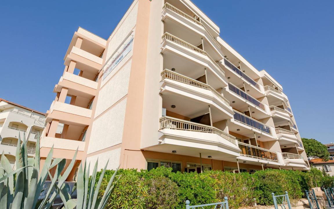 Sainte-Maxime City Centre Apartment | 25 m² Apartment ∙ 1 bedroom ∙ 4 guests