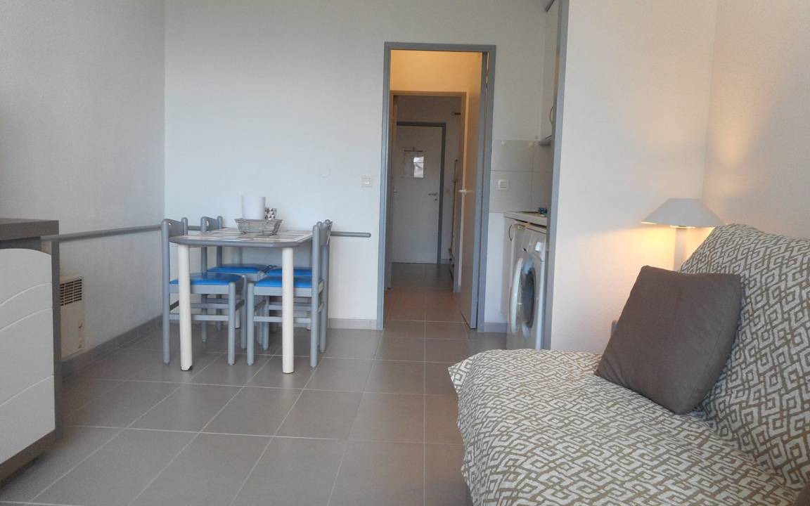 Villeneuve Loubet Beach Apartment | 25 m² Studio flat ∙ 1 bedroom ∙ 4 guests