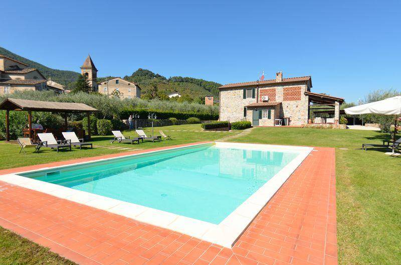 Colle di Compito House | 250 m² House ∙ 4 bedrooms ∙ 8 guests