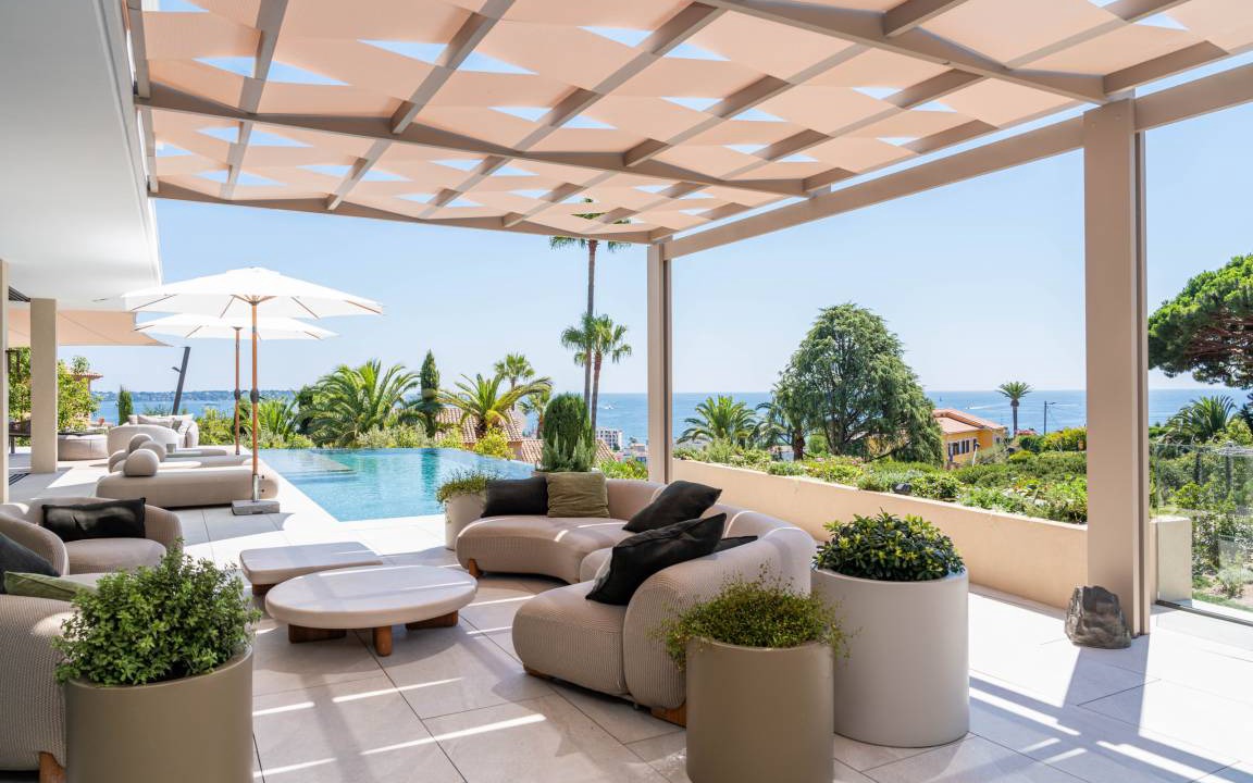 Golfe Juan Villa | 250 m² Villa ∙ 5 bedrooms ∙ 10 guests