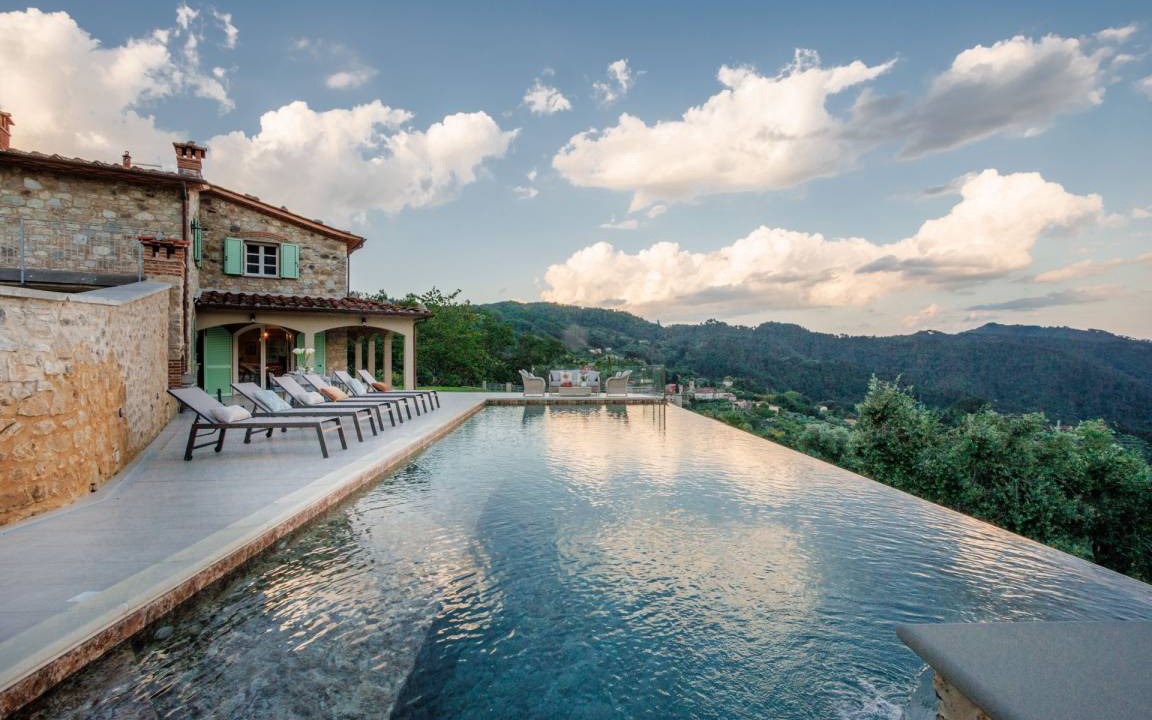Pescaglia Villa | 250 m² Villa ∙ 5 bedrooms ∙ 10 guests