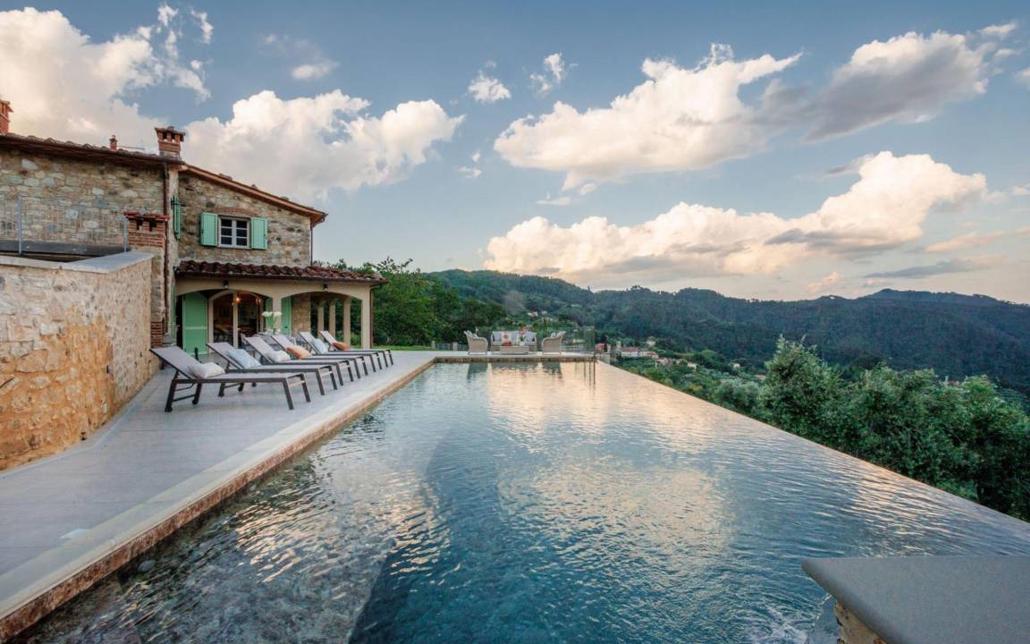 Pescaglia Villa | 250 m² Villa ∙ 5 bedrooms ∙ 10 guests