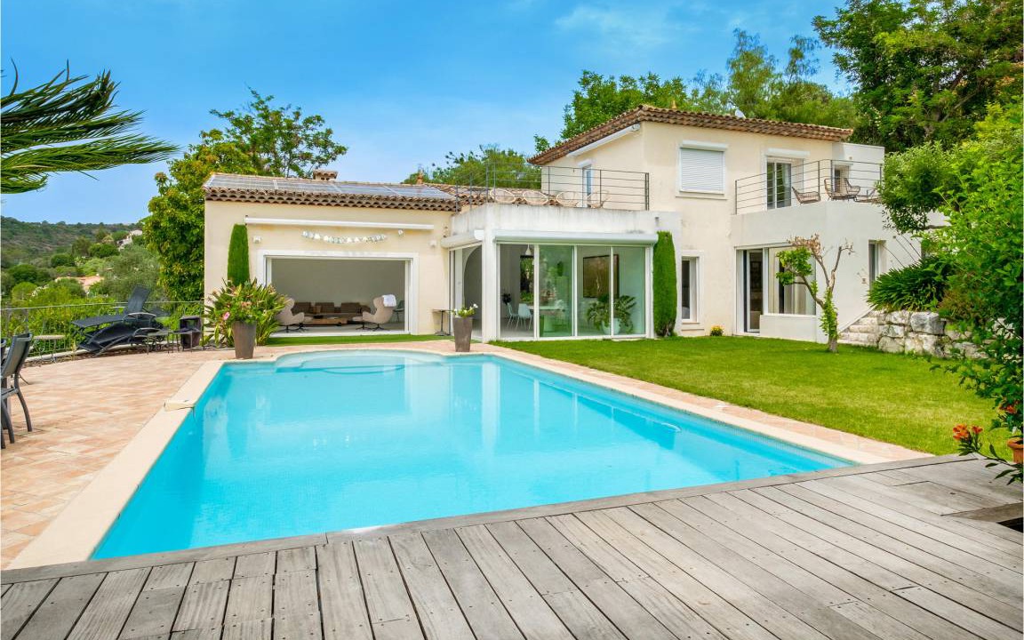 Biot House | 278 m² House ∙ 4 bedrooms ∙ 8 guests