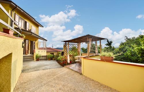 Camaiore House | 3 Bedroom Cozy Home In Camaiore