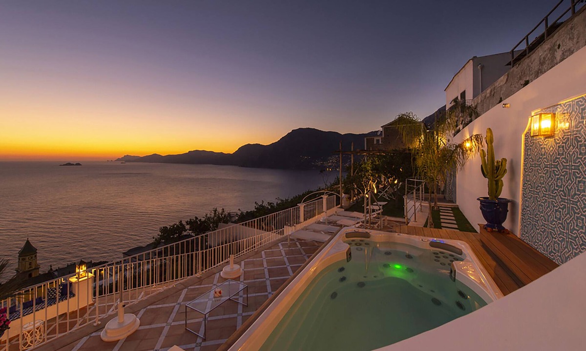 Praiano Villa | 3 bedroom Luxury Villa With Sea View