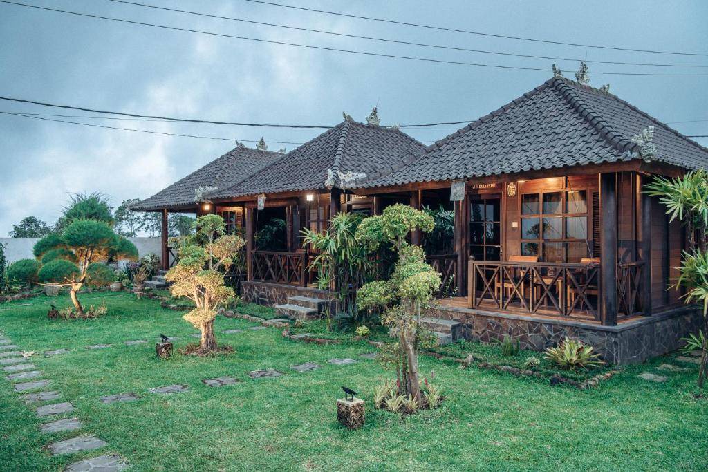 Baturiti Hotel | 30 m² Hotel ∙ 2 guests