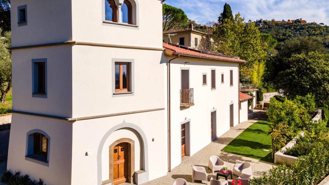 Margine Coperta-Traversagna Apartment | 300 m² Apartment ∙ 5 bedrooms ∙ 12 guests