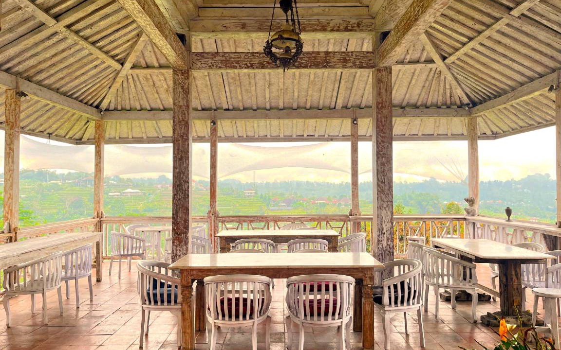 Baturiti Hotel | 35 m² Hotel ∙ 3 bedrooms ∙ 8 guests