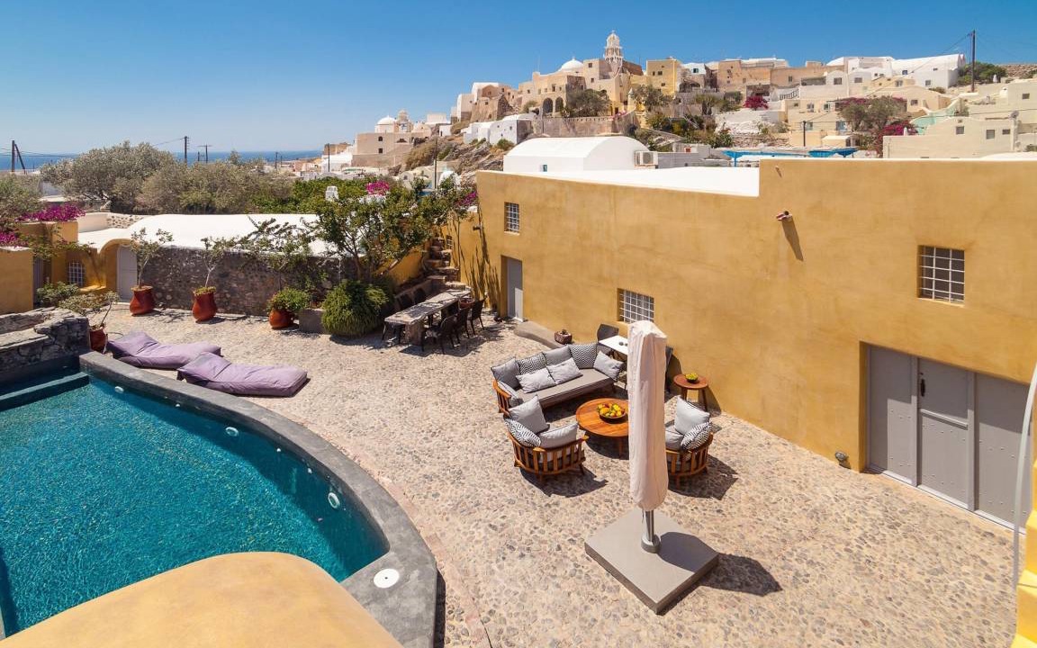 Emporio Villa | 380 m² Villa ∙ 3 bedrooms ∙ 6 guests