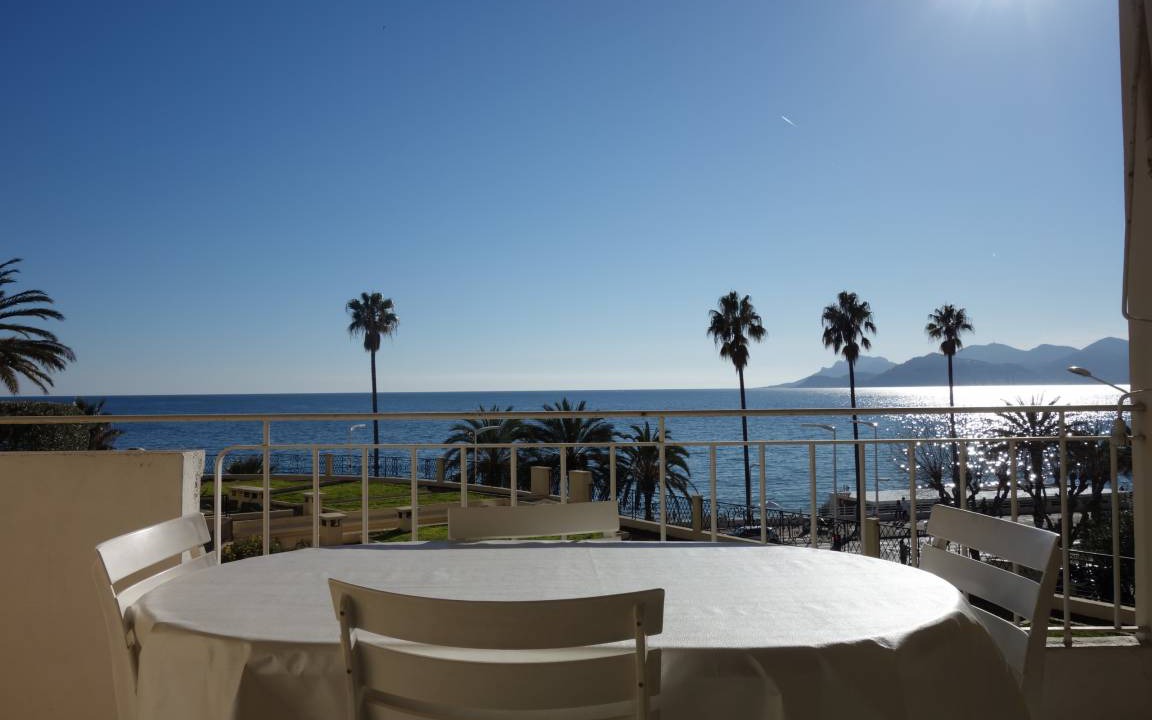 Cannes Old Town Apartment | 42 m² Apartment ∙ 1 bedroom ∙ 4 guests