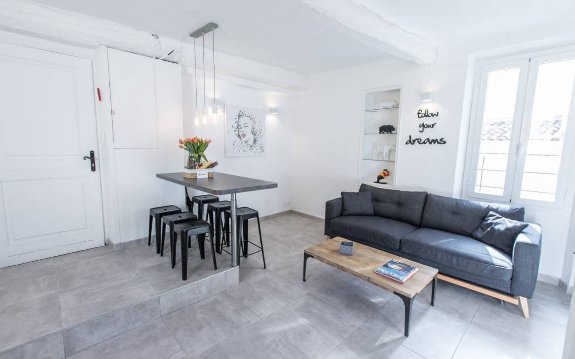 Cannes City Centre Apartment | 42 m² Apartment ∙ 1 bedroom ∙ 3 guests