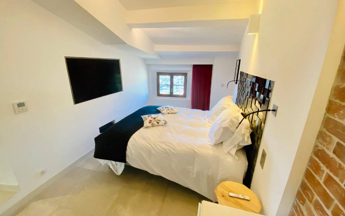 Saint-Paul-de-Vence Hostel | 43 m² Hostel ∙ 4 guests