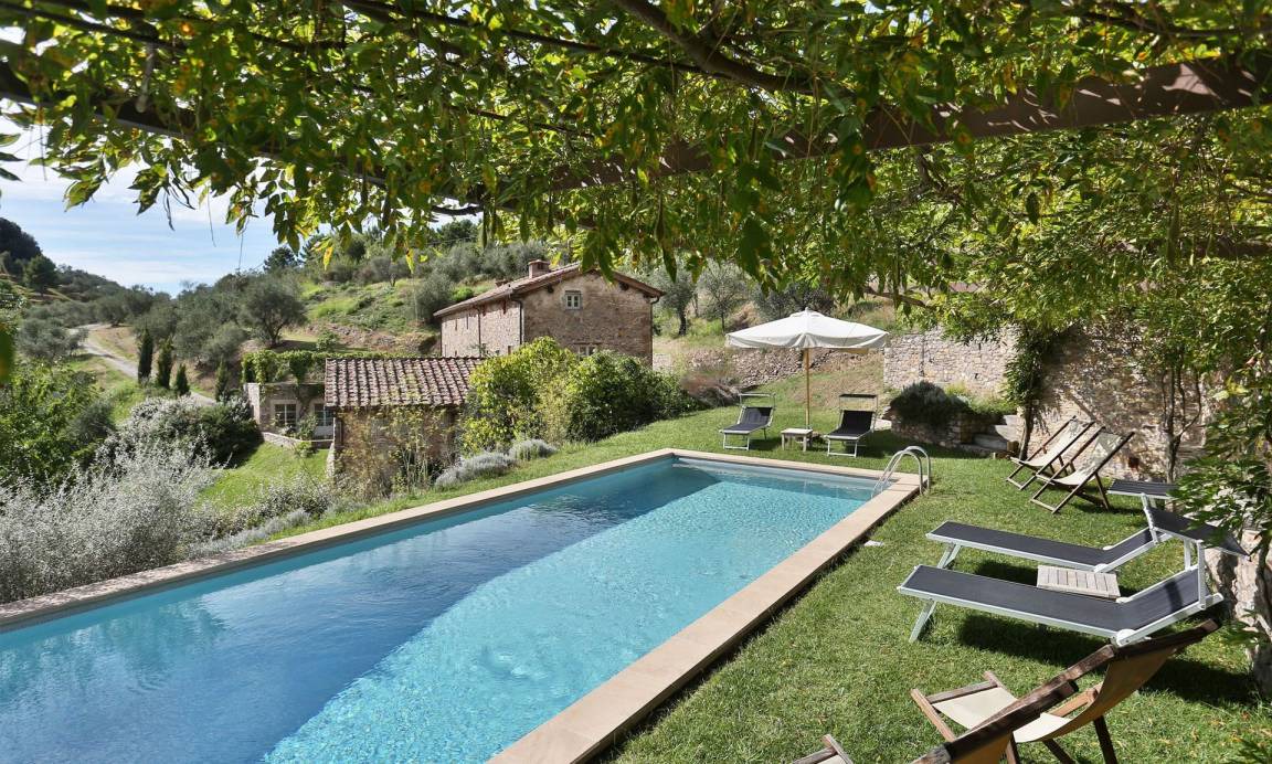 Vorno Villa | 450 m² Villa ∙ 5 bedrooms ∙ 10 guests