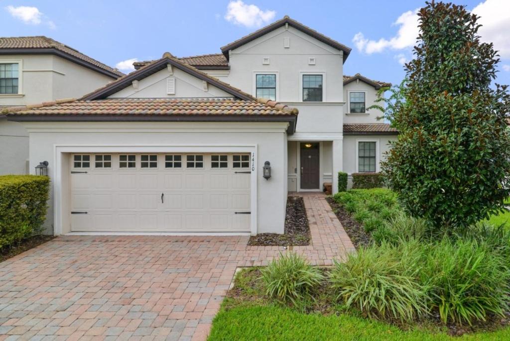 Davenport Villa | 5 Thunderbird villa