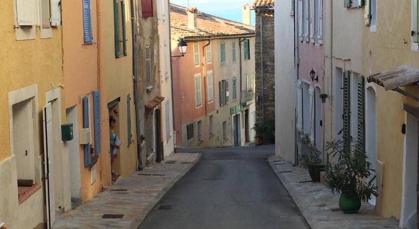 La Garde-Freinet House | 50 m² House ∙ 1 bedroom ∙ 6 guests