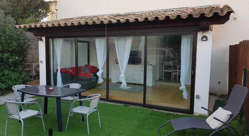 Cannes La Bocca Apartment | 55 m² Apartment ∙ 2 bedrooms ∙ 4 guests