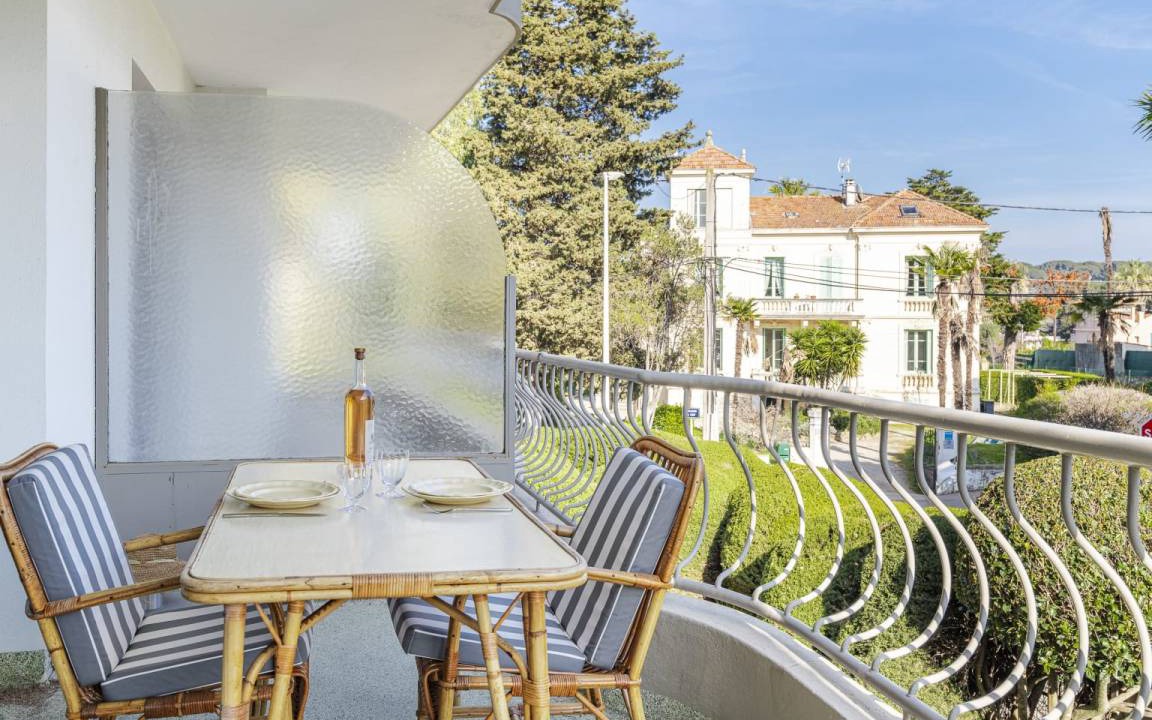 Cap-d'Antibes Apartment | 57 m² Apartment ∙ 2 bedrooms ∙ 4 guests