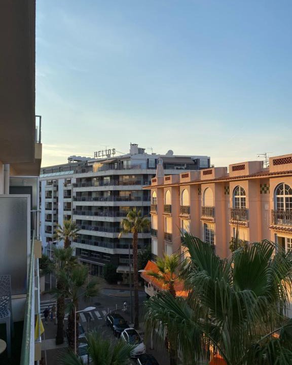 Antibes Old Town Apartment | 61 Place Nationale