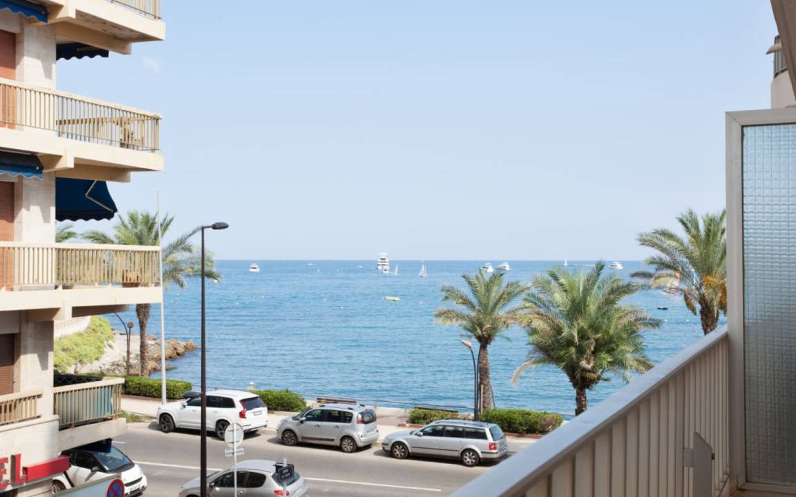 Antibes City Centre Apartment | 65 m² Apartment ∙ 1 bedroom ∙ 4 guests