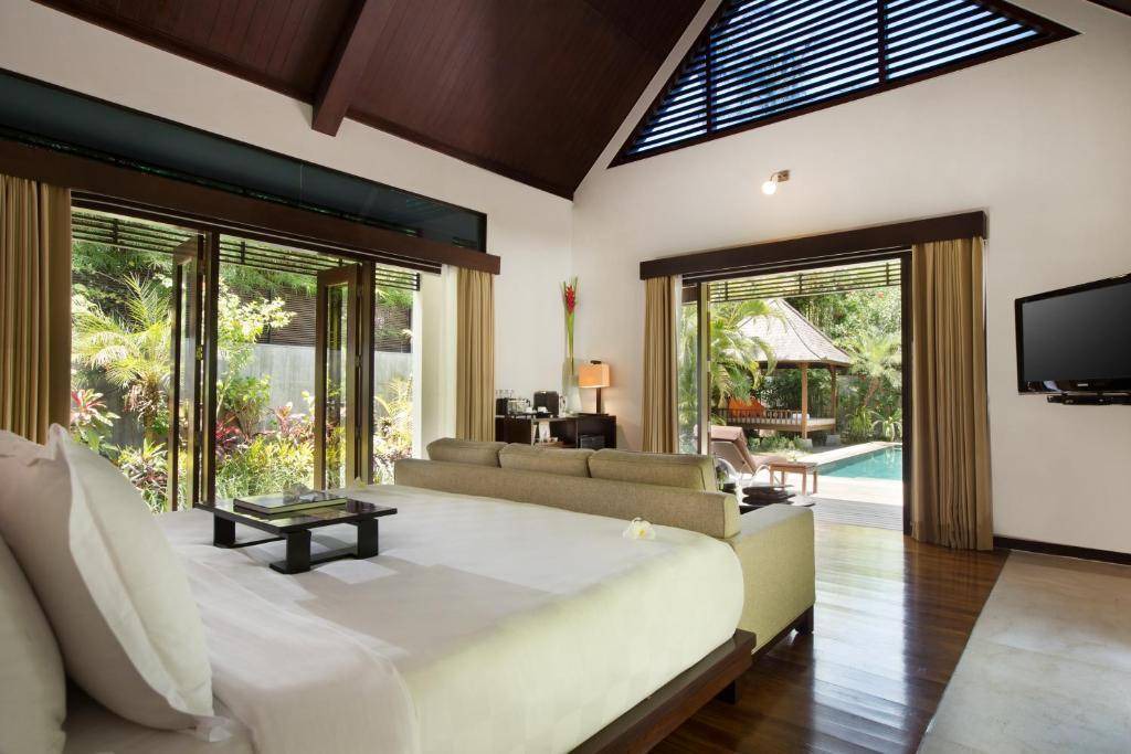 Sayan Villa | 700 m² Villa ∙ 3 bedrooms ∙ 6 guests