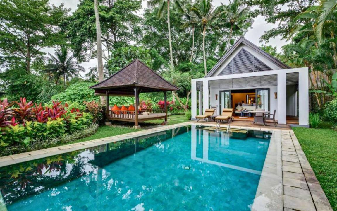 Sayan Villa | 700 m² Villa ∙ 3 bedrooms ∙ 6 guests