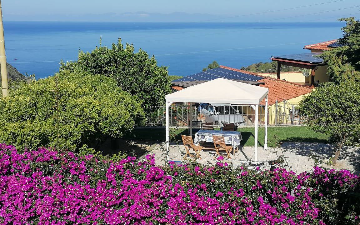 Patresi House | 75 m² House ∙ 2 bedrooms ∙ 5 guests