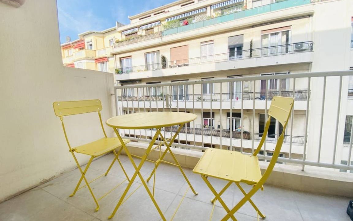 Gambetta Resort | 80 m² Private room ∙ 1 bedroom ∙ 1 guest