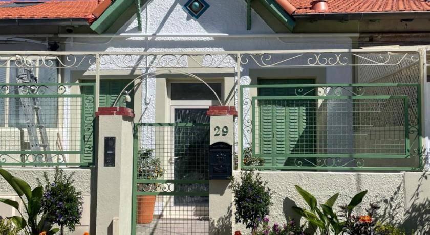 Cros-de-Cagnes Villa | 85 m² Villa ∙ 2 bedrooms ∙ 4 guests