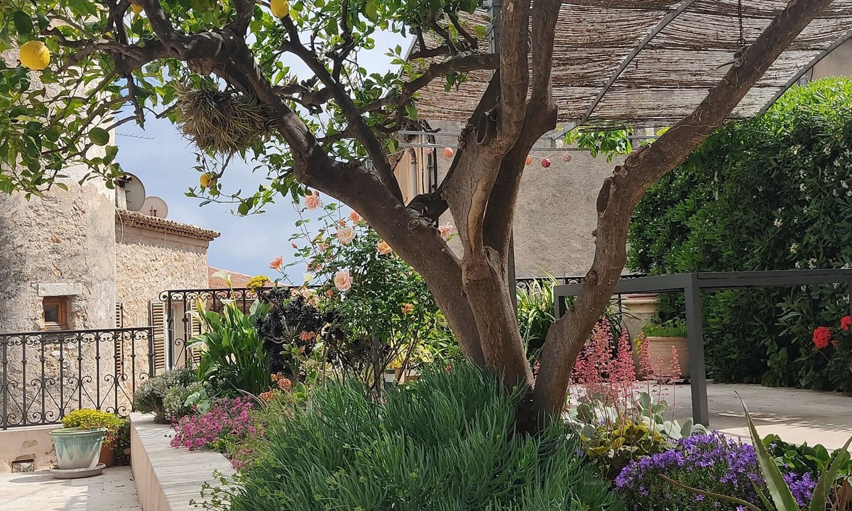 Saint-Jeannet Apartment | A dream week in the heart of Saint-Jeannet