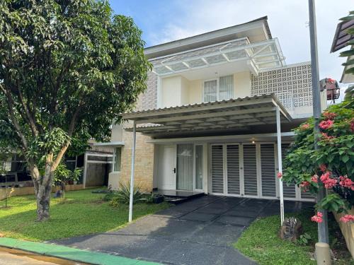 Sukaraja House | AFA House Sentul City