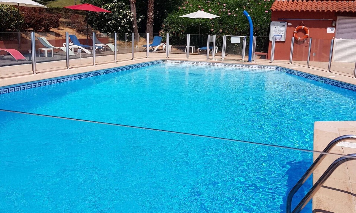 Mouans-Sartoux Apartment | Albatros, Appt 40 m2, 2 rooms, private parking, swimming pool, near Golf St Donat
