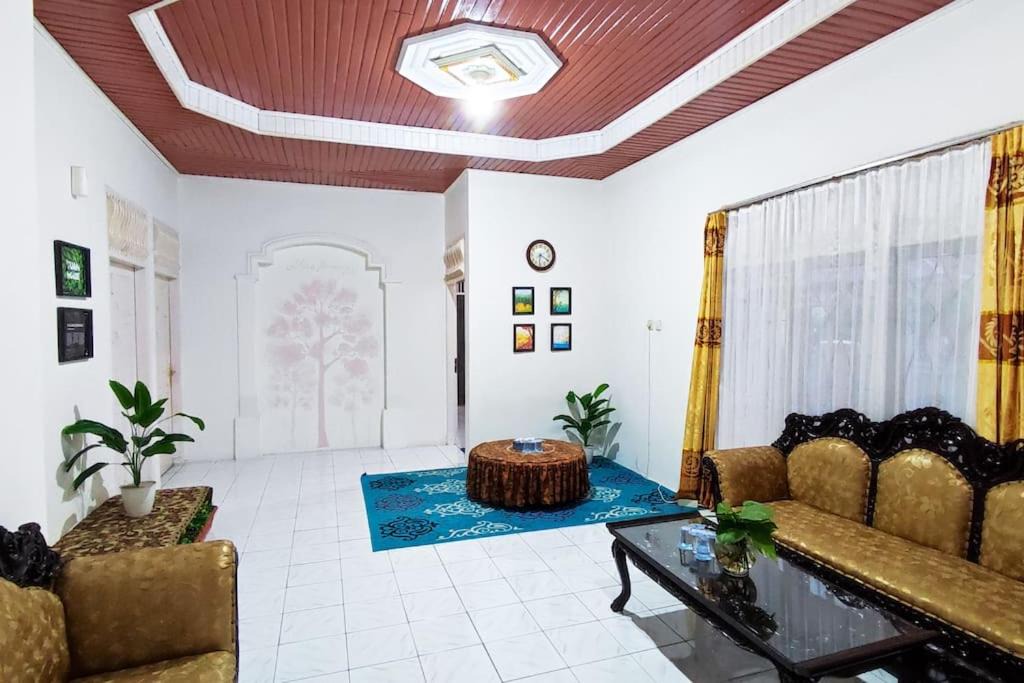 Payakumbuh House | Alfya Homestay di Pusat Kota Payakumbuh Full House